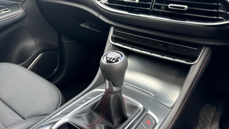 MG HS 1.5 T-GDI Trophy 5dr Petrol Hatchback